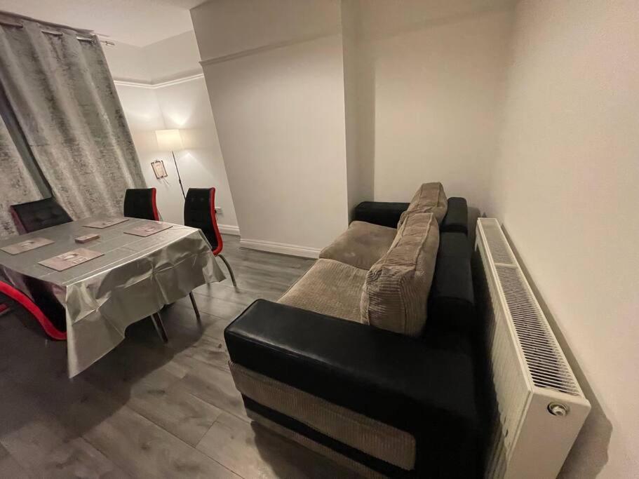 Large Beautiful 3 Bed House In City Of Birmingham Exterior foto